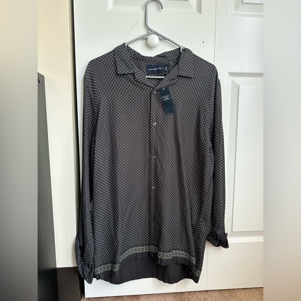 Abercrombie & Fitch Black Casual Button Down Shirt